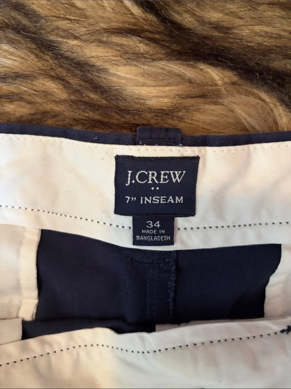 J. Crew Men’s Navy Flat-Front 7” Inseam Shorts Size 34